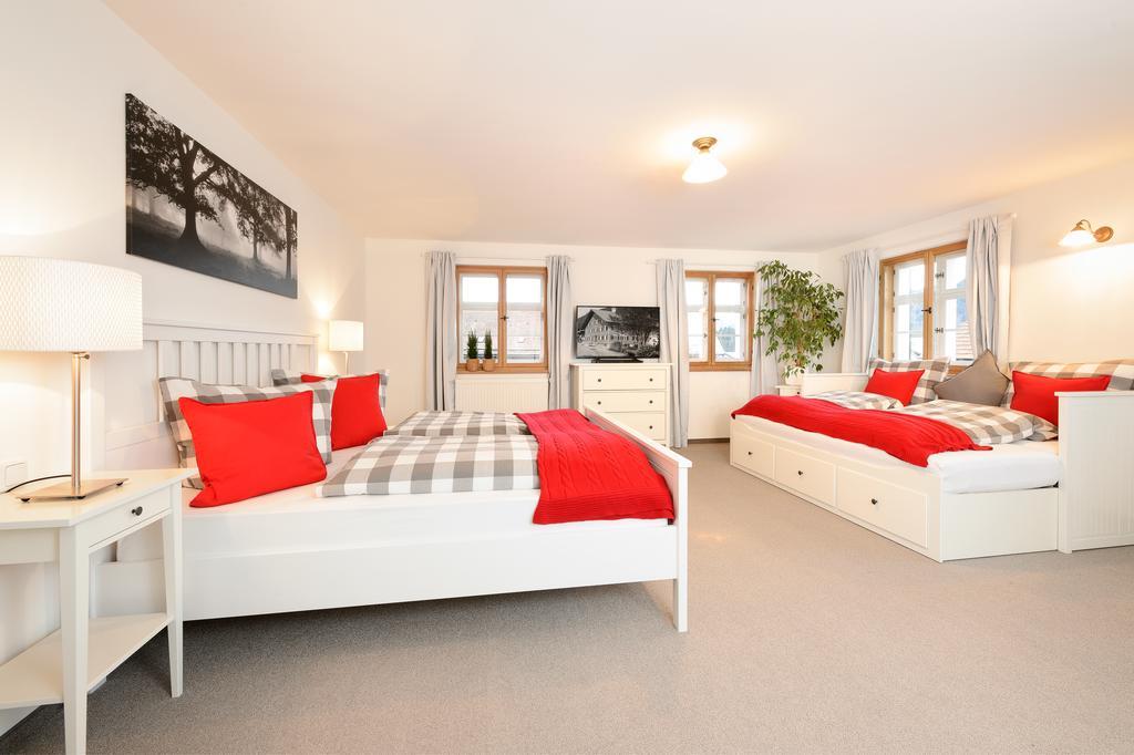 "Viktoria Ferienhaus" - Annehmlichkeiten Von 4-Sterne Familien-Und Wellnesshotel Viktoria Koennen Mitbenutzt Werden Oberstdorf Zewnętrze zdjęcie